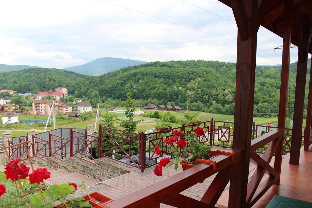 Panorama Townhouse Appartement Polyana  Buitenkant foto