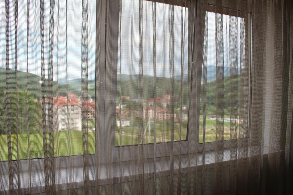 Panorama Townhouse Appartement Polyana  Buitenkant foto